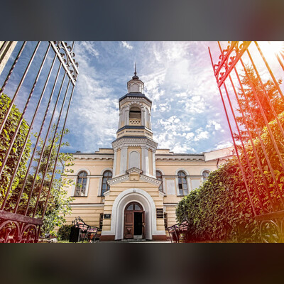 Экскурсия по выставке «Эпоха камня на территории Томско-Нарымского Приобья»