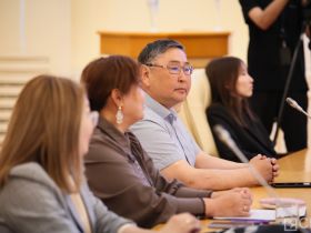 В Якутске наградили победителей конкурса «Белый мир Арктики через призму детской книги»