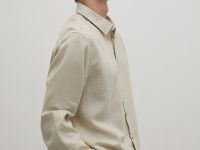 Льняная рубашка