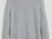 Джемпер с округлой горловиной прямого кроя