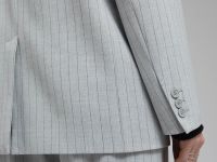 Однобортный жакет в полоску