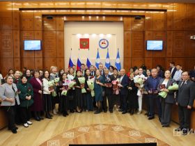 В Якутии вручили государственные награды многодетным матерям