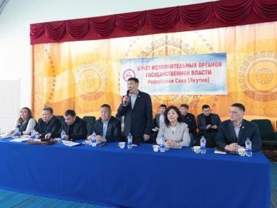 Отчет правительства Якутии стартовал в Мегино-Кангаласском районе