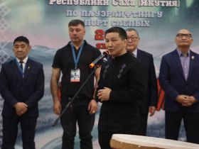 В Якутске начался чемпионат России по пауэрлифтингу