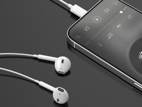 Проводная стерео-гарнитура Deppa (44214) Stereo Air Lightning (белый)