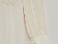 Платье приталенного силуэта