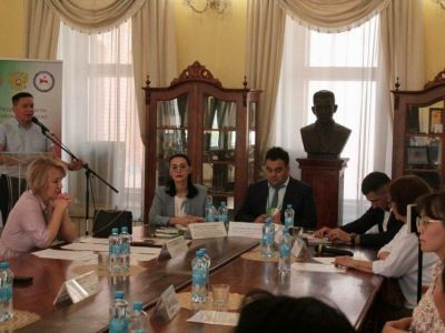 Государственные архивы Якутии и Татарстана взаимно передали архивные киноматериалы