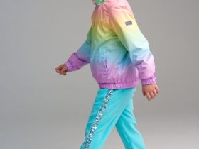 Куртка текстильная с полиуретановым покрытием для девочек (ветровка)