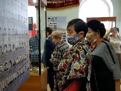 В Якутском музее им. Ярославского открыли выставку Усть-Майского улуса