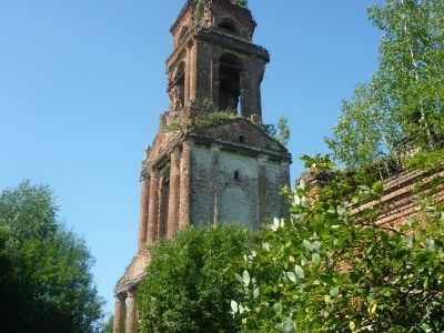 Колокольня церкви Спаса Нерукотворного