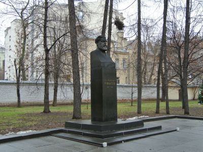 Памятник Н.Ф.Филатову