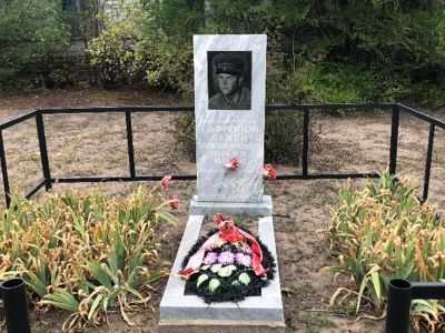 Могила летчика ст. лейтенанта Сафонова С.Н., погибшего в период Сталинградской битвы
