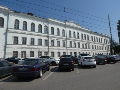 Здание Нахичеванской армянской духовной семинарии