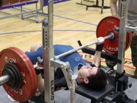Более ста спортсменов собрал чемпионат Якутии по пауэрлифтингу