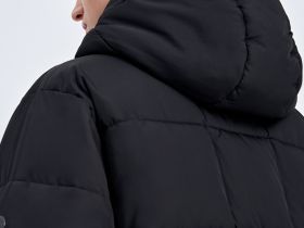 Утепленная куртка свободного силуэта