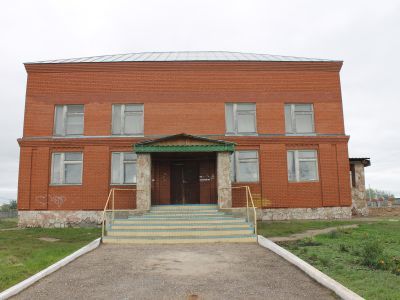 Комсомольский сельский клуб