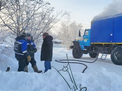 Идут ремонтные работы в коллекторе