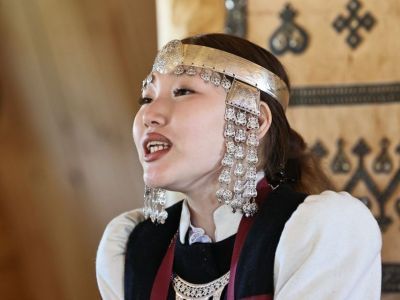 Юные сказители продемонстрировали свое мастерство на Ысыахе Олонхо