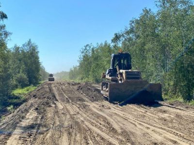 В Таттинском районе Якутии продолжается ремонт трех участков дорог