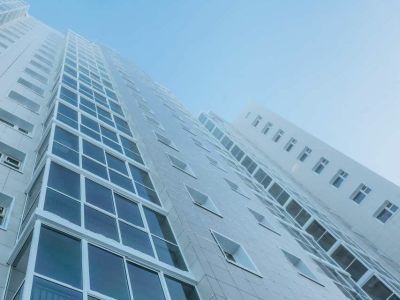 «Дальневосточную ипотеку» до 2025 года смогут получить более 16 тысяч медиков и учителей