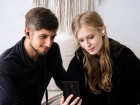 Беспроводные наушники Accesstyle