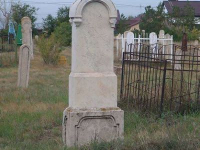 Могила купца 1 гильдии, известного татарского мецената и просветителя Абдулгани (Гани) Мухаммед-Галиевича Хусаинова (1839-1902)