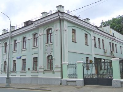 Общежитие сестер милосердия, 1901 г., архитектор И.Е. Бондаренко