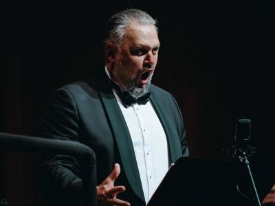 Алексей Тихомиров и Владислав Леухин. Басовый ключ к сердцу