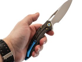 Складной нож Rike RK1902, сталь M390, рукоять титан/карбон, синий, премиальный флиппер