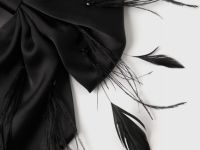 Заколка-бант с натуральными перьями, Черный