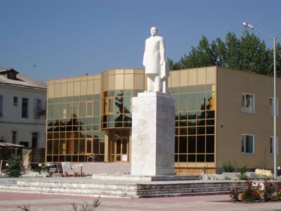 Памятник В.И. Ленину