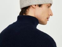 Шапка из шерсти
