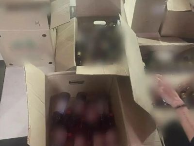 Более тысячи бутылок водки, коньяка и виски: в Нерюнгри пресекли нелегальную торговлю спиртным