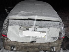 В Якутии иномарка выехала на встречку и столкнулась с автобусом, погибла женщина