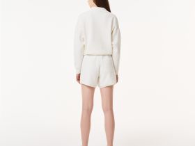 Женские шорты Lacoste свободного кроя