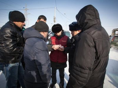 Минтруд предложил дать губернаторам право регулировать поток мигрантов