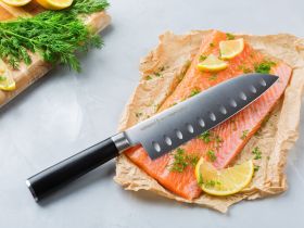 Нож кухонный Samura Mo-V Сантоку - SM-0094, сталь AUS-8, рукоять G10, 180 мм