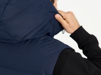 Утепленный жилет из утиного пуха