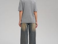 Легкий джемпер-поло прямого кроя