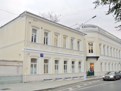 Городская усадьба А.П.Карамышевой - Доходное владение К.Е.Ценкер, конец XVIII-2-я половина XIX вв., архитектор Б.В.Фрейденберг