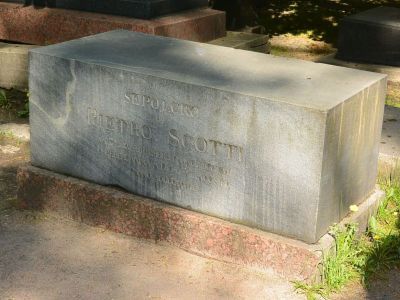 Могила Скотти П.И. (1768-1838), художника-декоратора