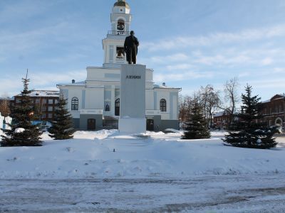 Памятник В.И.Ленину
