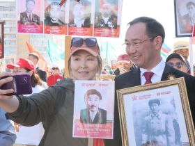 Фото. В Якутске акция «Бессмертный полк» собрала более 50 тысяч человек