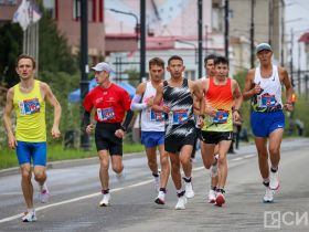 В Якутске стартовал чемпионат России по бегу на 100 км