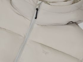 Утепленная куртка с капюшоном