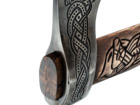 Кованый топор Агисхьяльм малый, резной