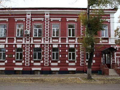 Усадьба городская. Кирпичный псевдорусский стиль