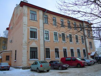 Здание бывшего финансового банка