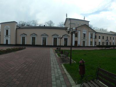 Здание Кабардинского театра им. А.Шогенцукова