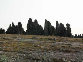 Гранитные Города Улахан Сис (Кисиляхи Улахан Сис)